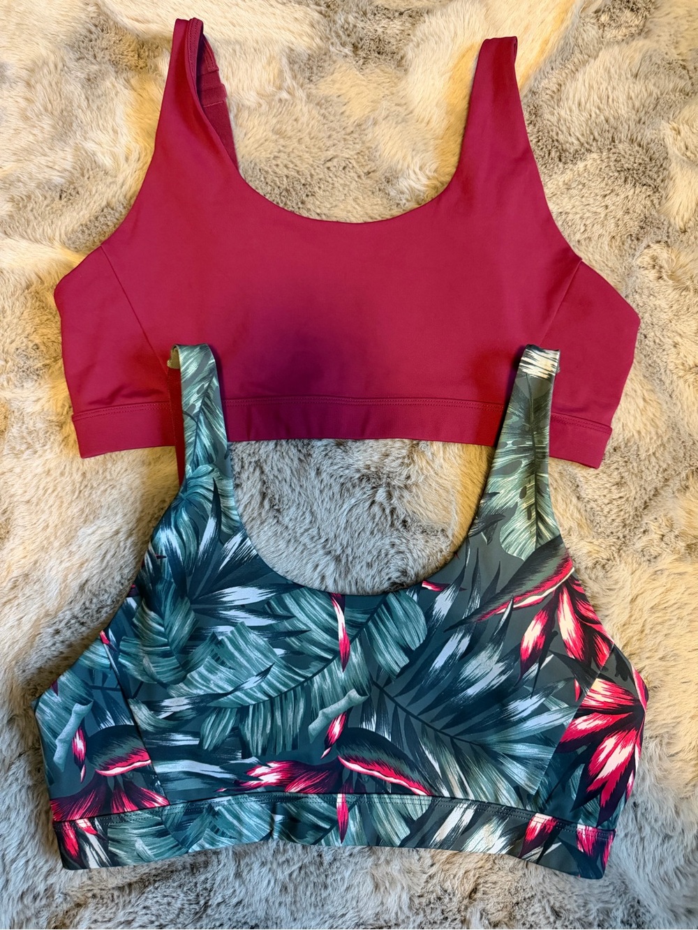 Lole Two-Pack Scoop Neck sports bra Set in Berry and Tropical Print